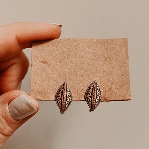 Vintage Clip On Earrings